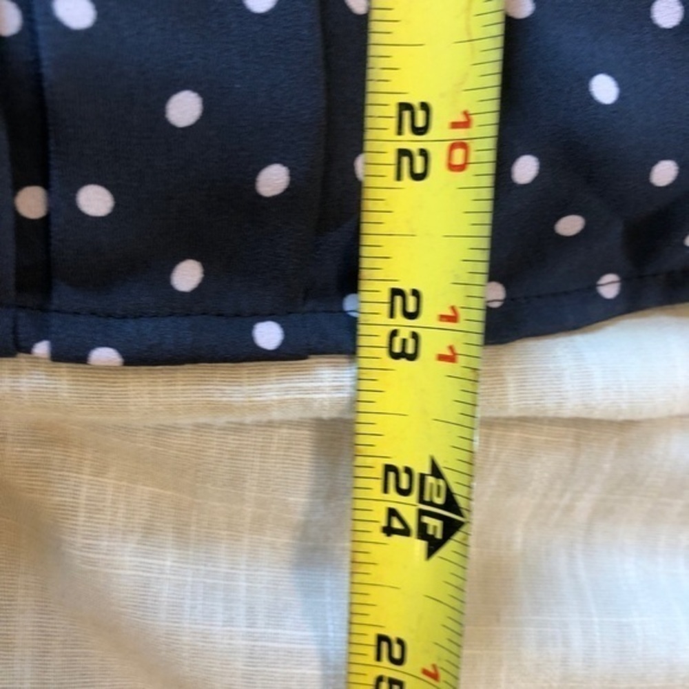 LOFT Polka Dot Pleated‎ Front Top - Picture 8 of 9